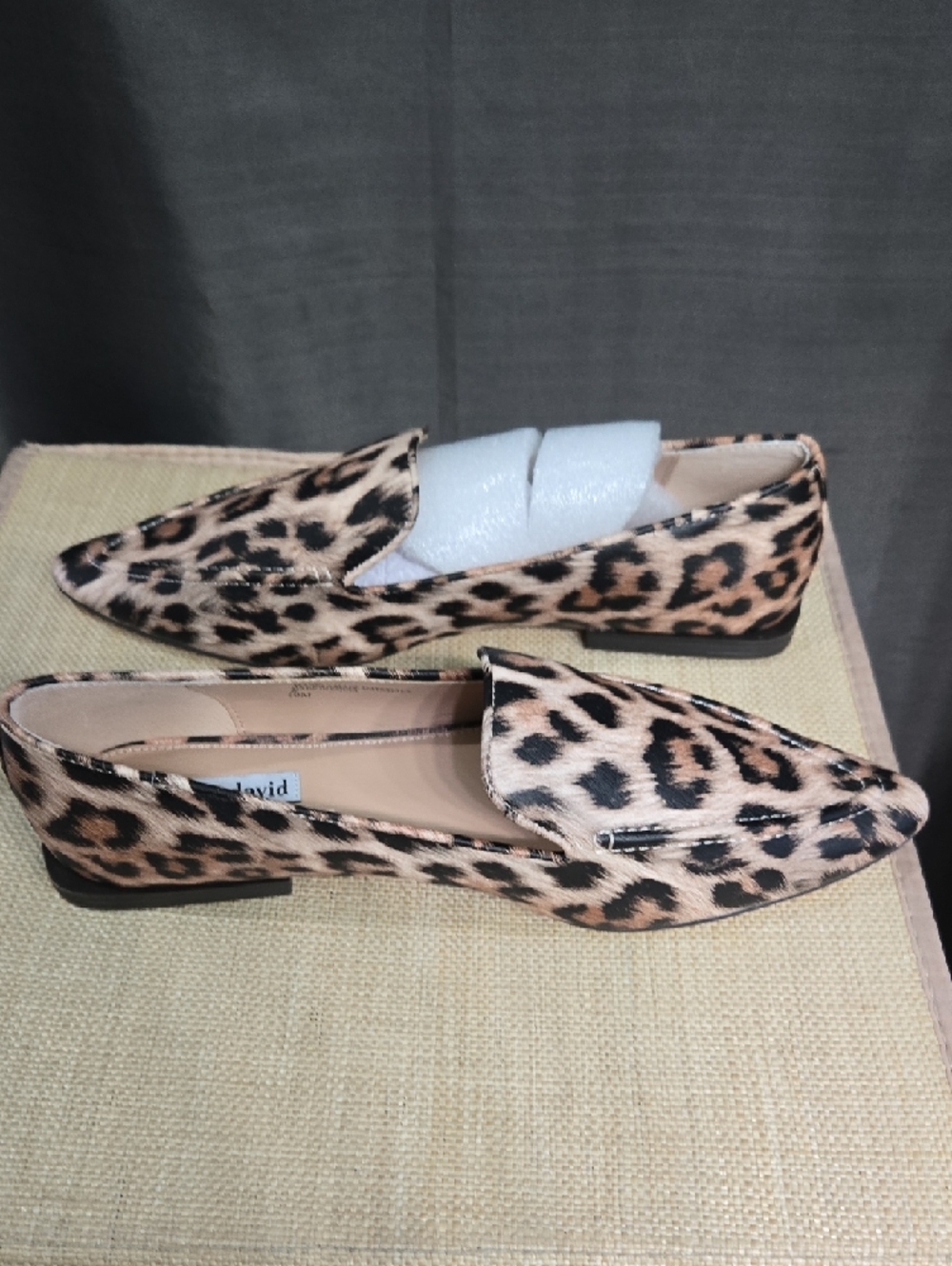 Charles David Leopard Print Pointed Loafers in Tan and Black - Picture 9 of 11
